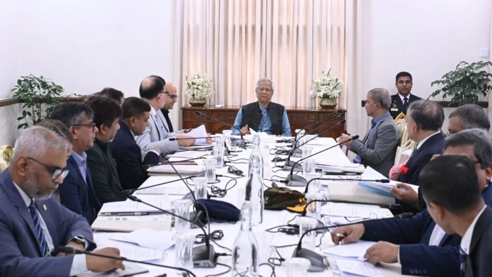 সংসদ নির্বাচন ও গণভোট সামনে রেখে সর্বোচ্চ সাইবার নিরাপত্তা নিশ্চিতের নির্দেশ প্রধান উপদেষ্টা ড. ইউনূসের