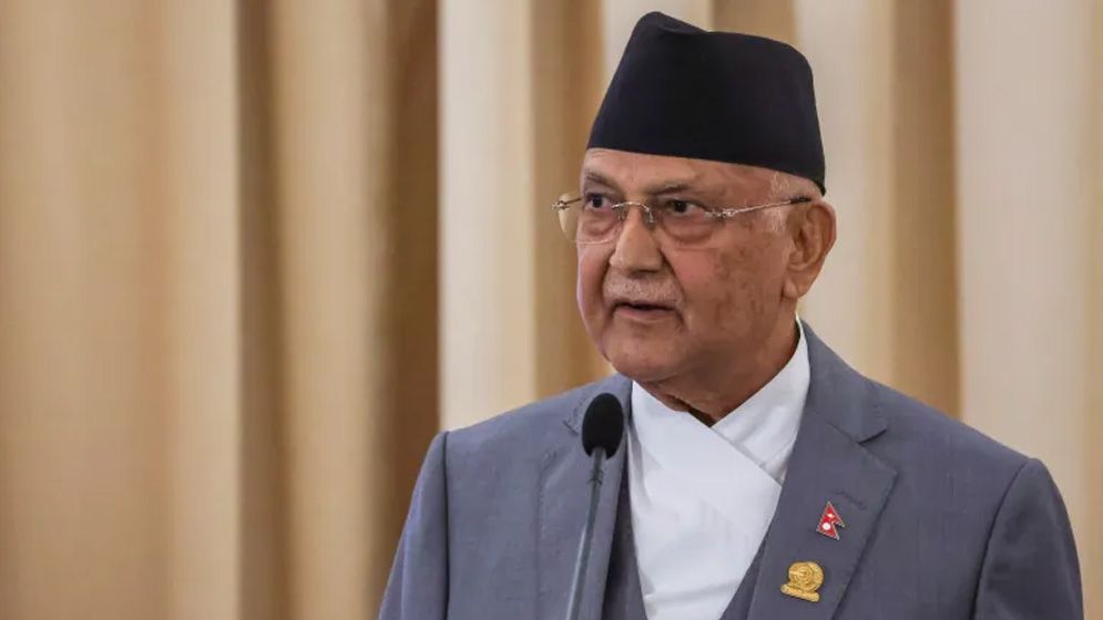 নেপালের সাবেক প্রধানমন্ত্রী কেপি শর্মা অলির পদত্যাগ ও দেশত্যাগের পরিকল্পনা