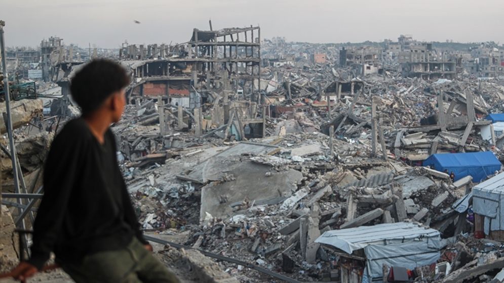 ইসরাইলের দুই বছরের আগ্রাসনে গাজা ধ্বংসস্তূপে পরিণত: ৬১ মিলিয়ন টন ধ্বংসাবশেষে ঢাকা উপত্যকা