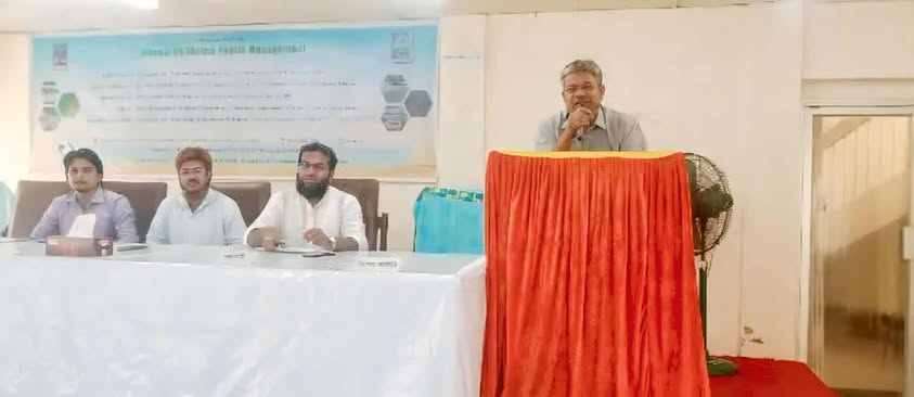 পাইকগাছায় চিংড়ির রোগ নির্ণয় ও প্রতিরোধে কর্মশালা অনুষ্ঠিত