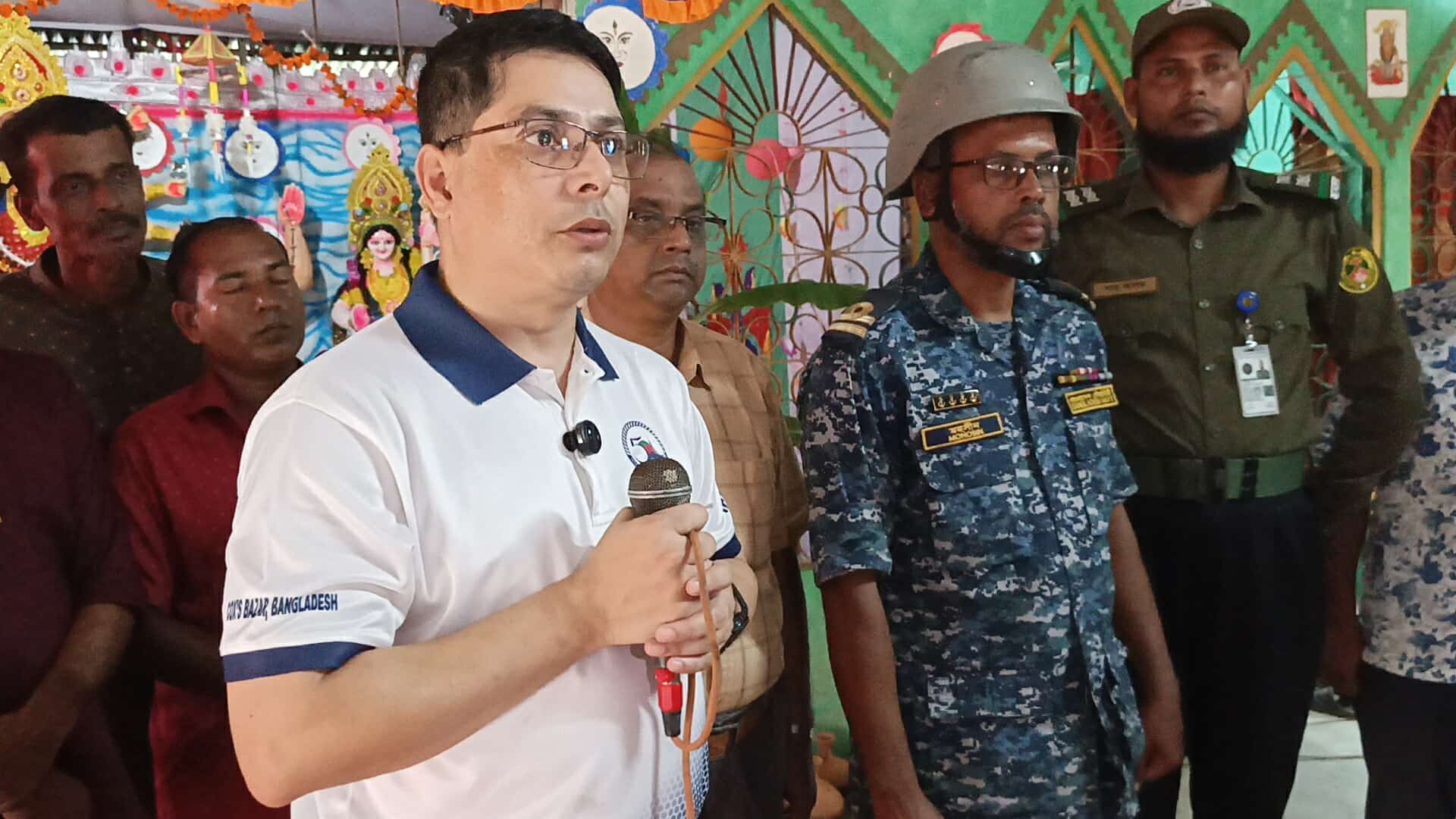 শান্তিপূর্ণ দুর্গাপূজা নিশ্চিতে উপকূলজুড়ে নৌবাহিনীর বিশেষ নিরাপত্তা ব্যবস্থা: নৌবাহিনী অধিনায়ক