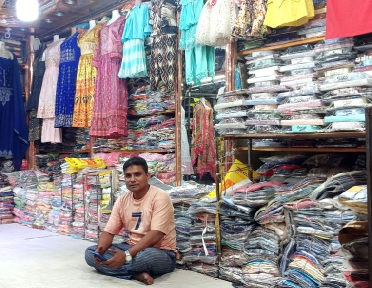 ঝিনাইদহে হতাশায় ভুগছেন ব্যবসায়ীরা